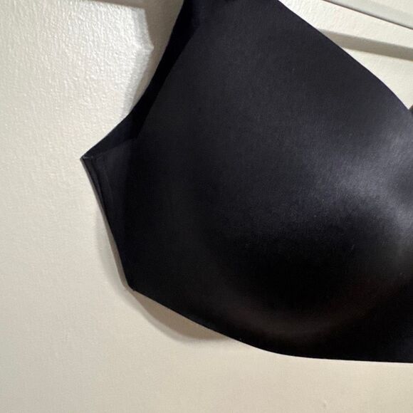 Soma Vanishing back lightly padded black bra size 40C - Picture 3 of 5